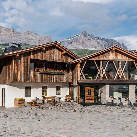 Miraval Naturhotel Badia  Eksteriør bilde