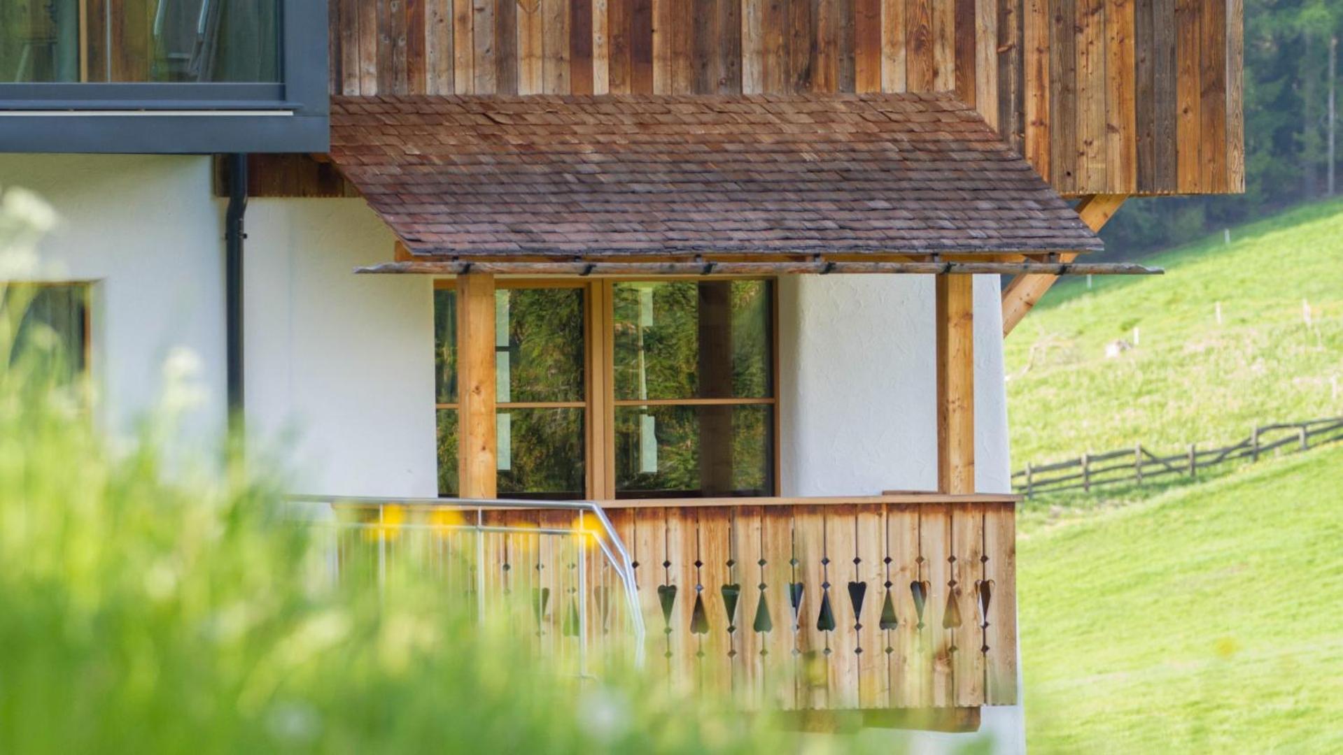 Miraval Naturhotel Badia  Eksteriør bilde