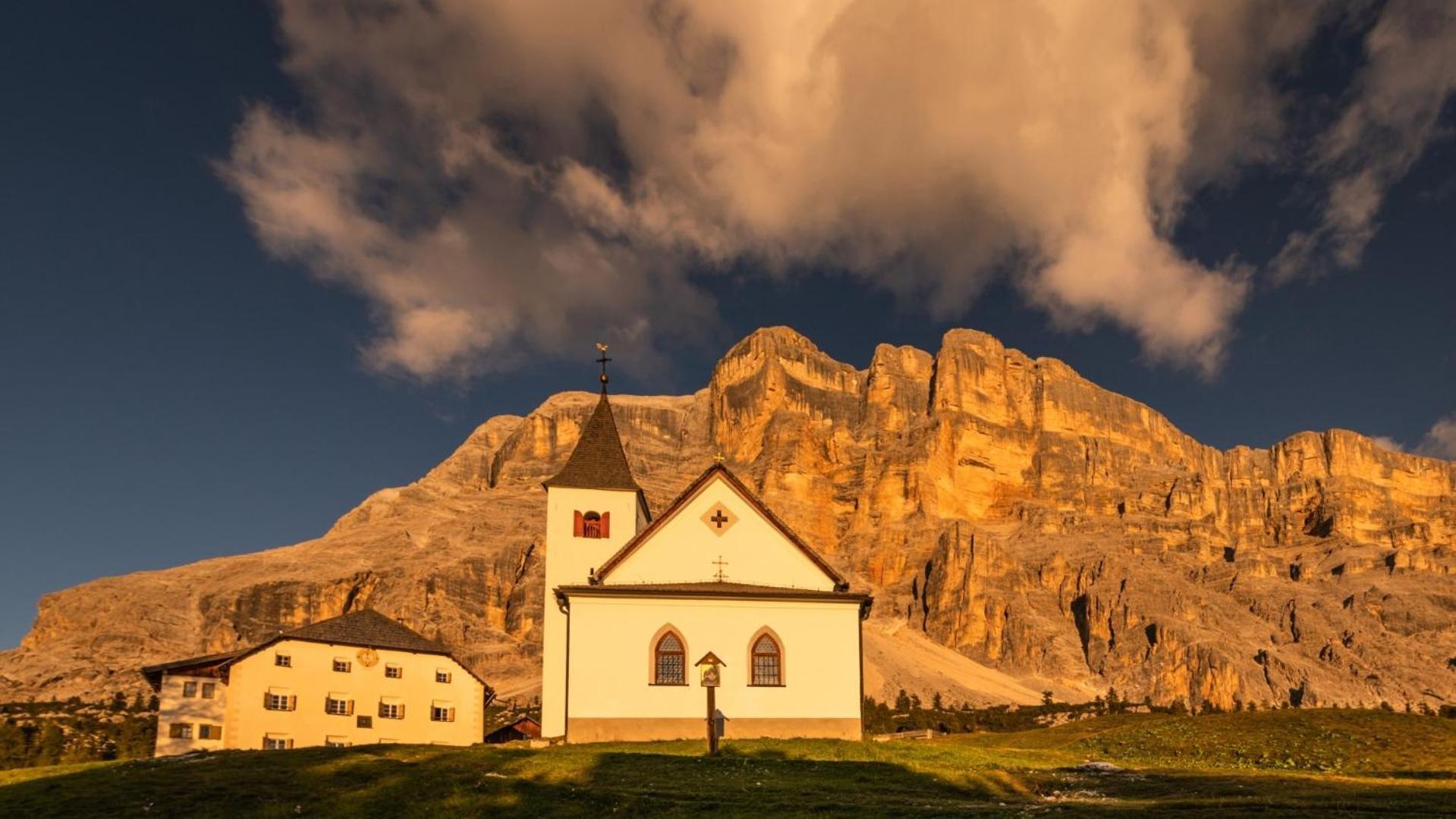 Miraval Naturhotel Badia  Eksteriør bilde