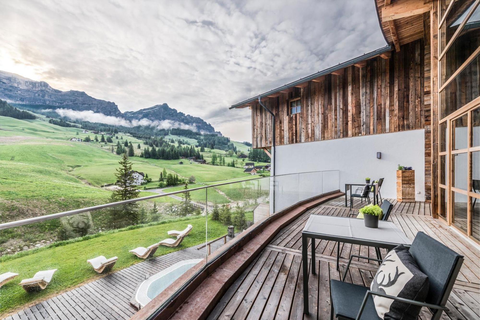 Miraval Naturhotel Badia  Eksteriør bilde