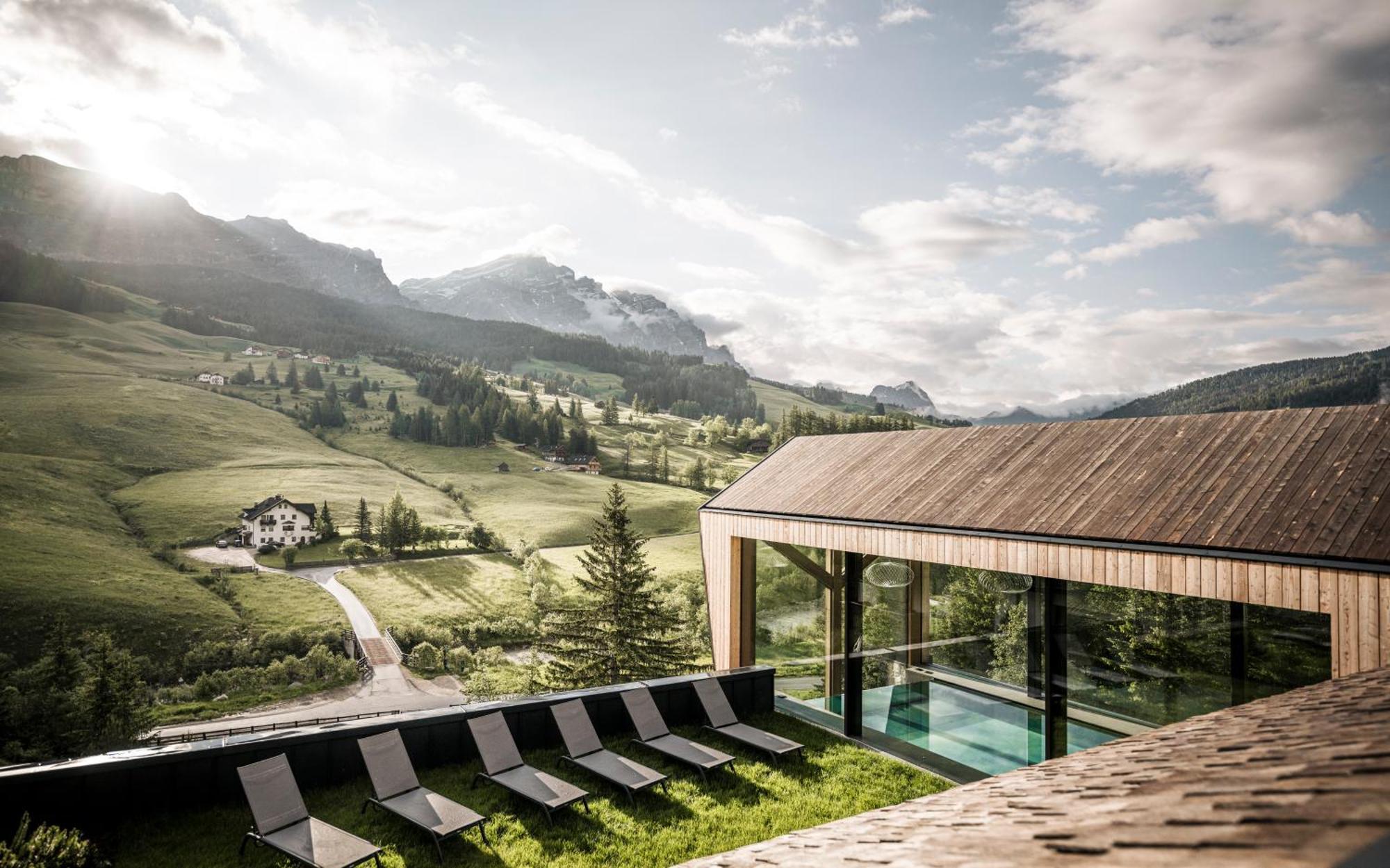 Miraval Naturhotel Badia  Eksteriør bilde